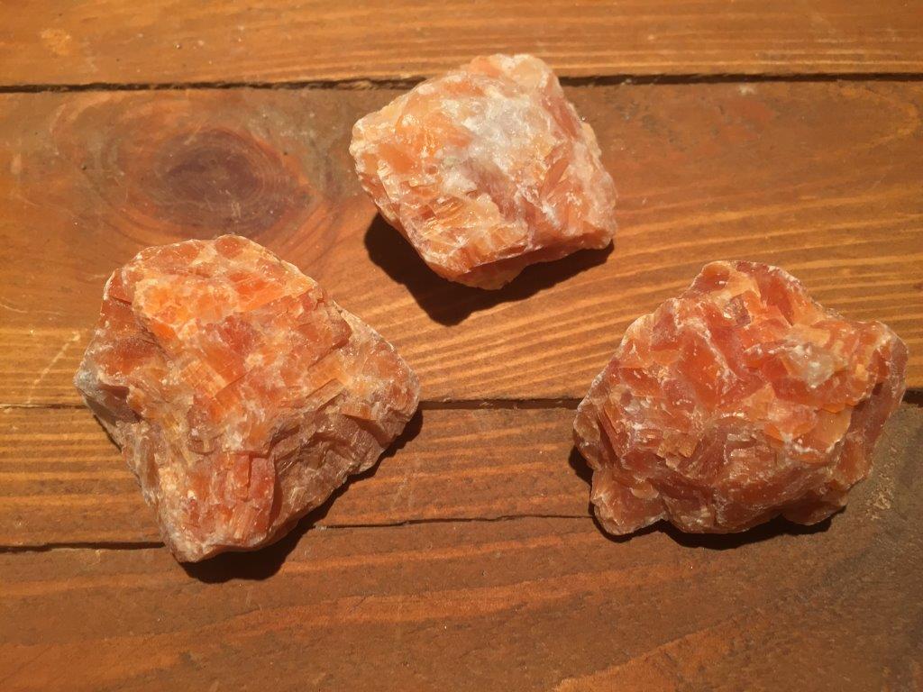 Vuurcalciet Steen Ruw - ca. 5x3cm