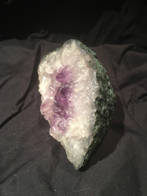 Amethist in Chalcedoon Kristal - Cluster / Geode - Brazilië - 560gr 8x11x6cm