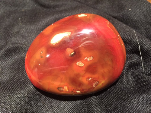 Bloed Carneool 175gr 6x5cm