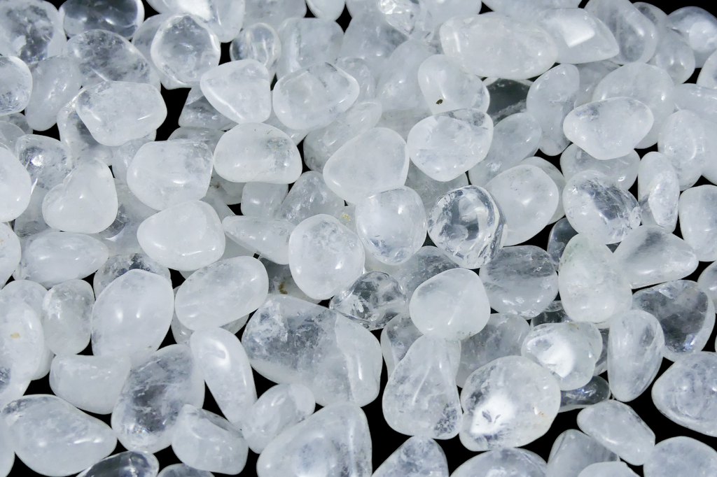 Bergkristal Steentjes Middel (1,5 - 3cm) - Gepolijst - A-Kwaliteit - Voordeelzak van 500gr