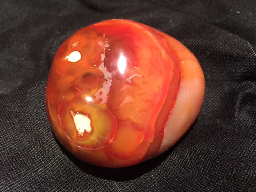 Bloed Carneool 175gr 6x5cm