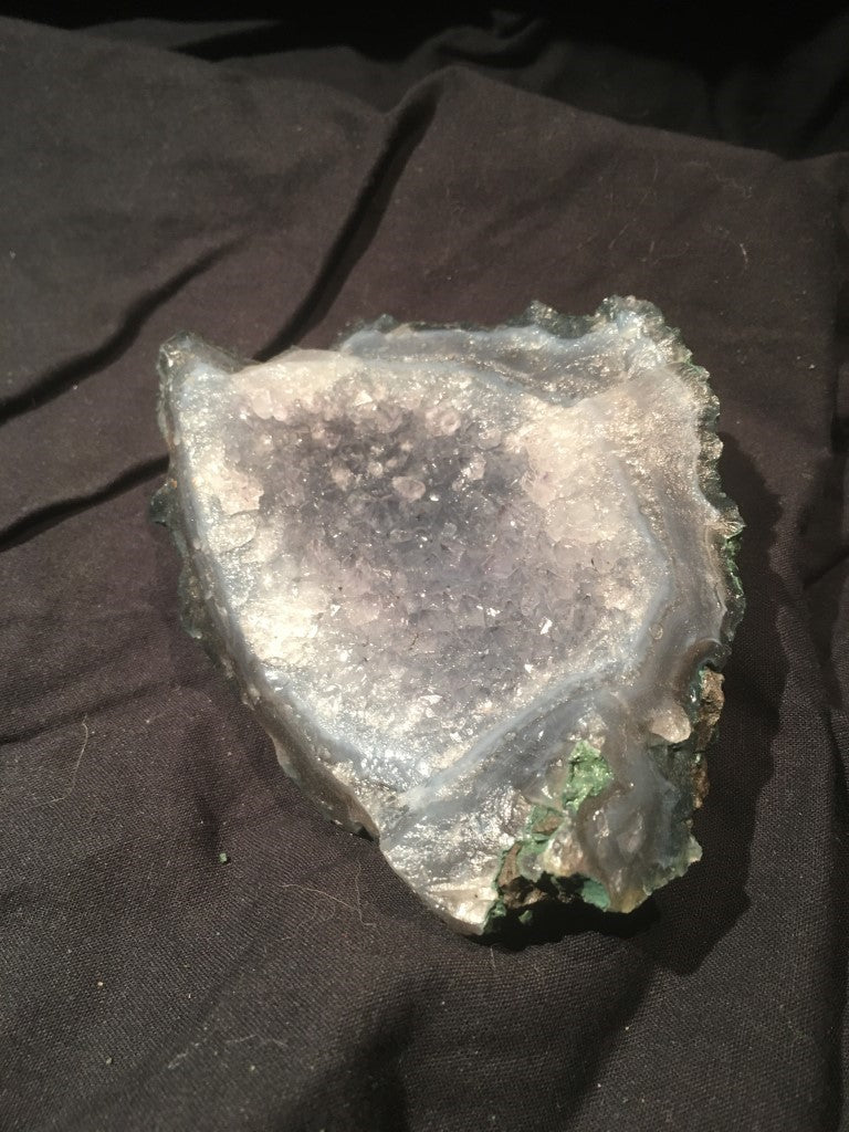 Amethist in Chalcedoon Kristal - Cluster / Geode - Brazilië - 350gr 8,5x11x4cm