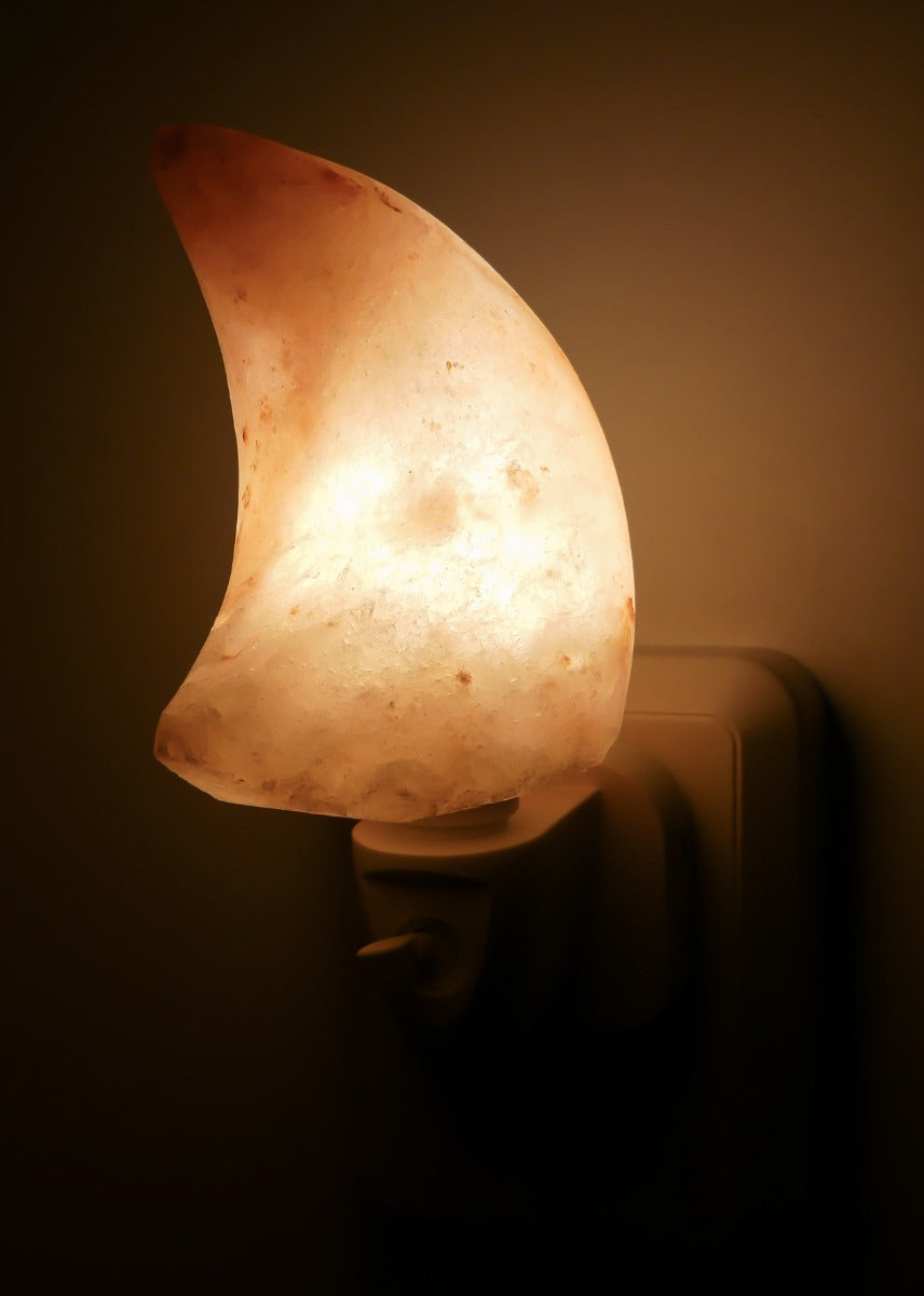 Zoutlamp MAAN - Nachtlampje met Aan / Uit Schakelaar en Ledlampje - Kinderkamer - Hal - Slaapkamer - Himalayazout - Energiezuinig!