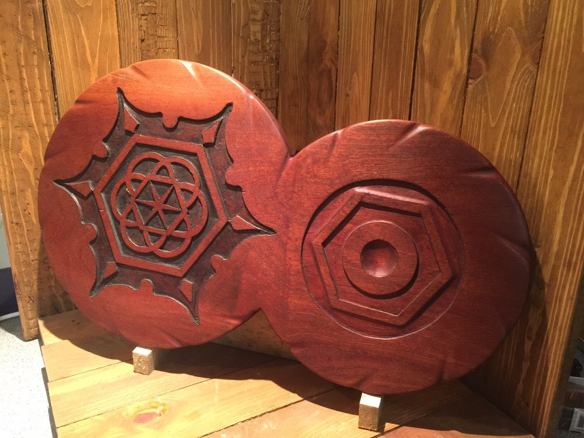 Houtsnijwerk van Kastanjehout - Handgemaakt decoratief stuk 1700gr 52x30cm