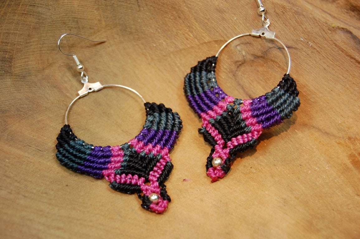 Macramé Oorhangers - Zwart/Grijs/Paars/Roze - Handgemaakt van duurzaam Waxed Polyester - Model H01