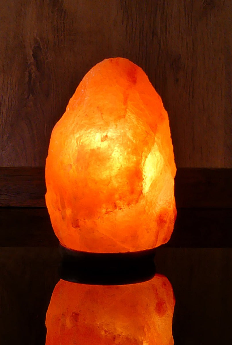 Zoutlamp 1-2kg met 2x Gloeilamp - 100% Himalaya Zout - Tafellamp van Natuurlijk Haliet Zoutkristal met Sfeervol Warm Licht - Extra Lange Kabel 1.8mtr - ca. 15x10cm