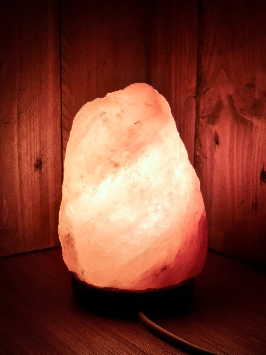 Zoutlamp met DIMMER 1-2kg - Tafellamp - Zoutsteen uit Himalaya Zout - Extra Lange Kabel 1.8mtr - ca. 17x10cm