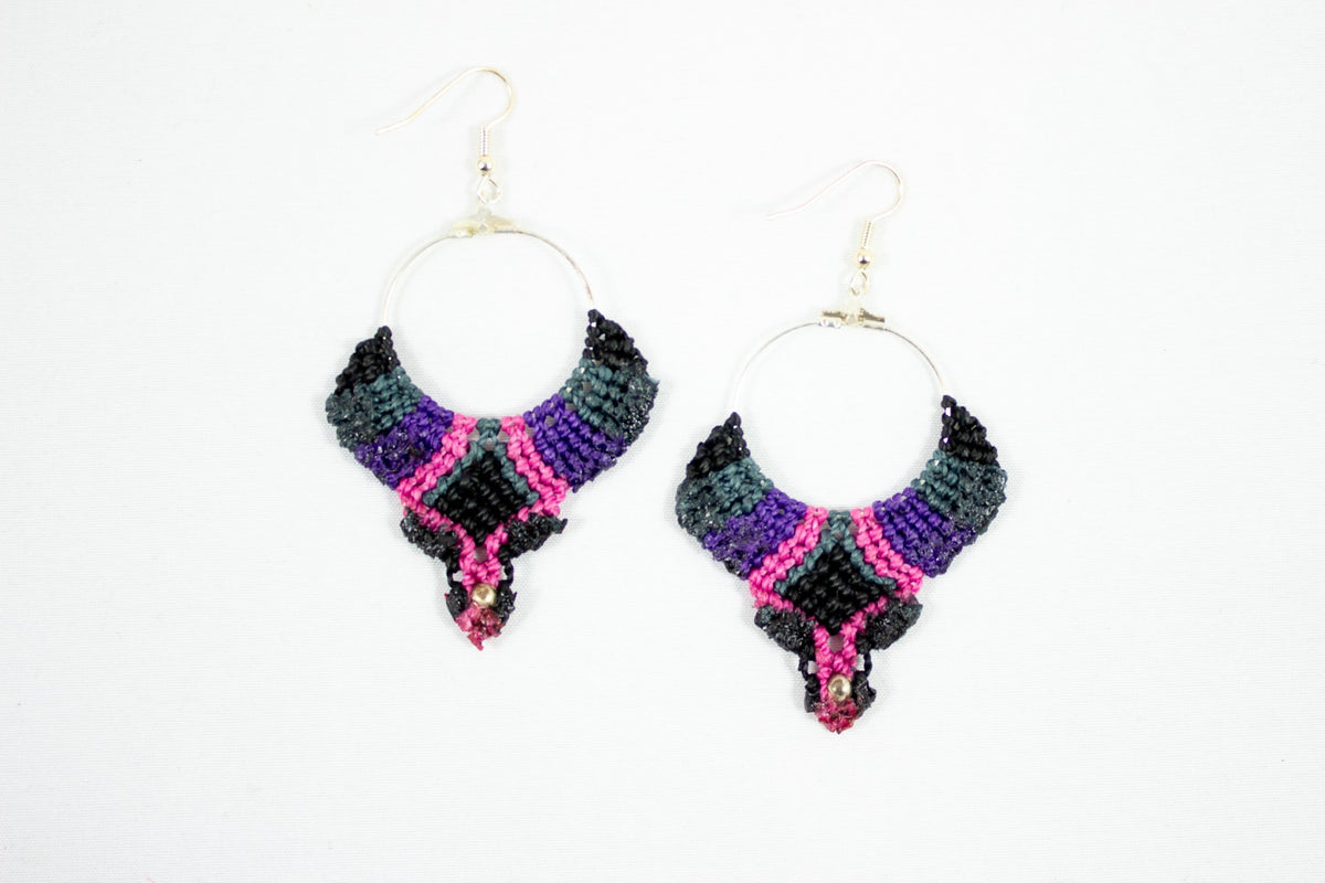 Macramé Oorhangers - Zwart/Grijs/Paars/Roze - Handgemaakt van duurzaam Waxed Polyester - Model H01